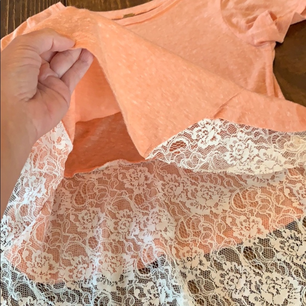 🤩 5/$25 Free people women’s blouse - Picture 5 of 8